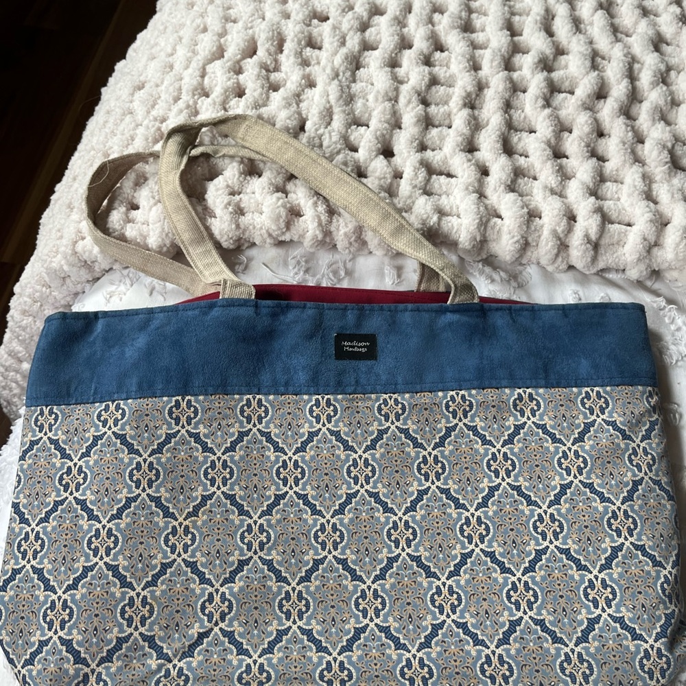 Elegant Blue and Beige Tote Bag